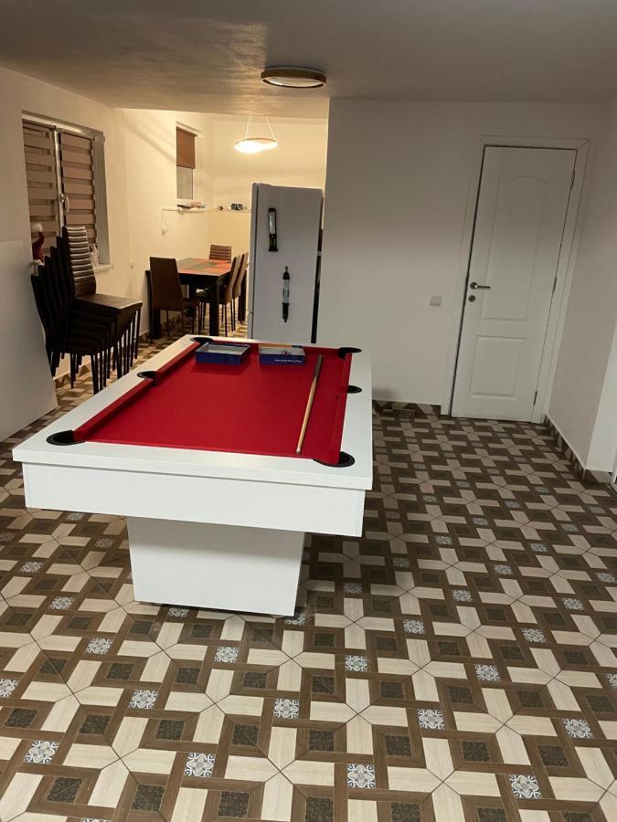 Готель Pixxel House Моєчу-де-Сус Екстер'єр фото